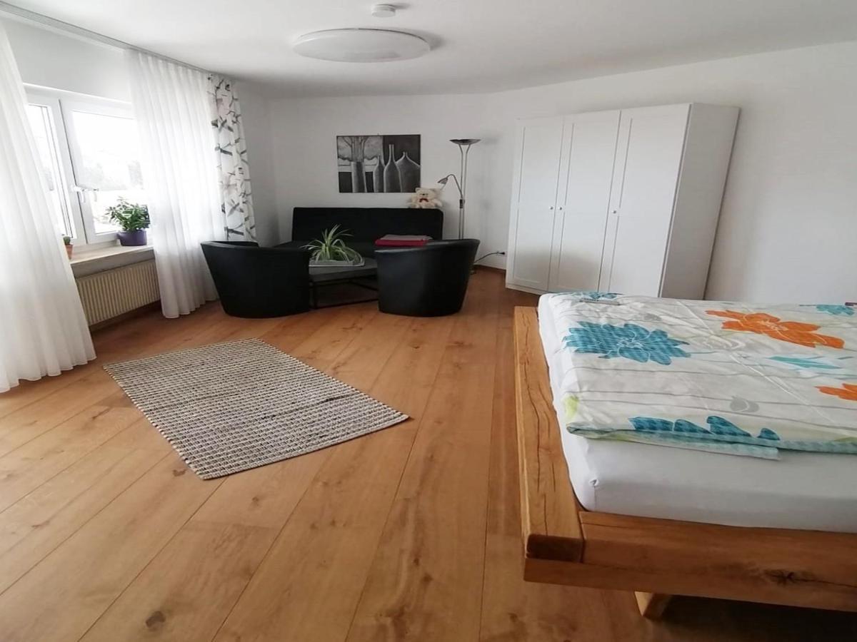 Leute Apartment *