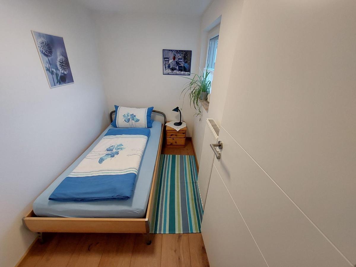 Leute Apartment Tengen